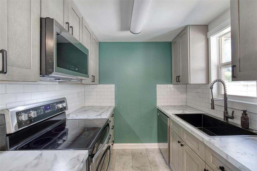 Picture of 2453 Hope Avenue, Deltona FL 32738
