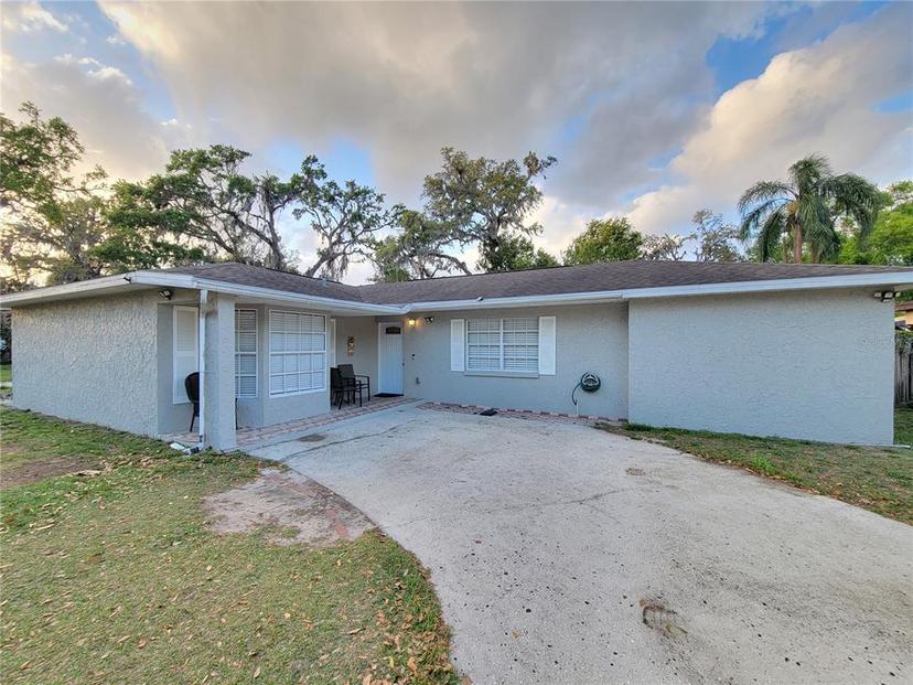Picture of 523 Oakbriar Place, Brandon FL 33510