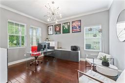 Picture of 10007 Hazelnut Court, Tampa, FL 33647
