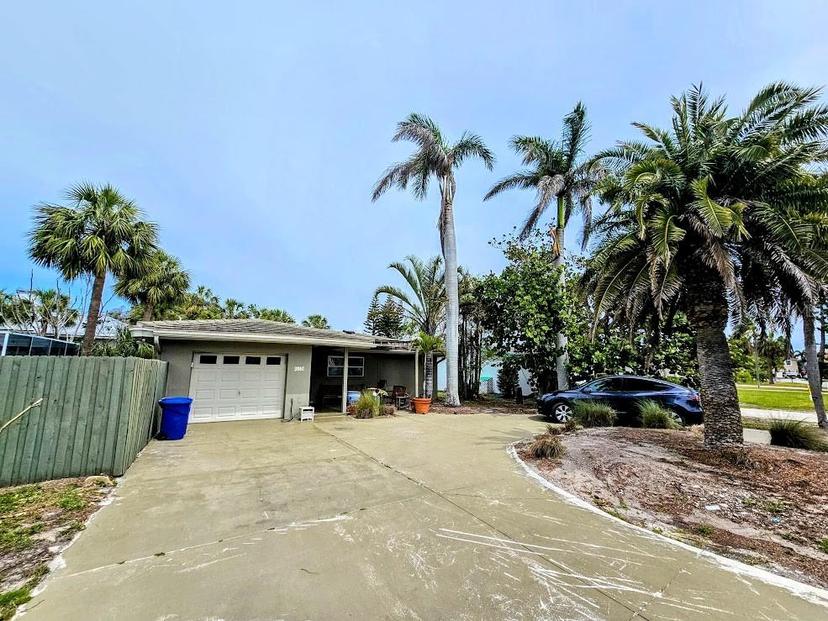 Picture of 103 1St Street, Belleair Beach FL 33786