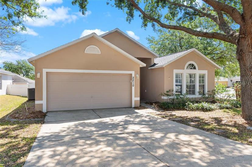 Picture of 2210 Aitkin Loop, Leesburg FL 34748