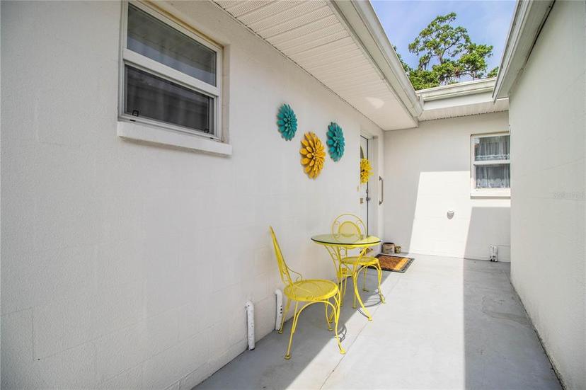 Picture of 736 Barber Circle, Lakeland FL 33803