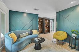 Picture of 577 Corwood Drive, Sarasota, FL 34234
