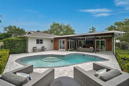 Picture of 577 Corwood Drive, Sarasota, FL 34234