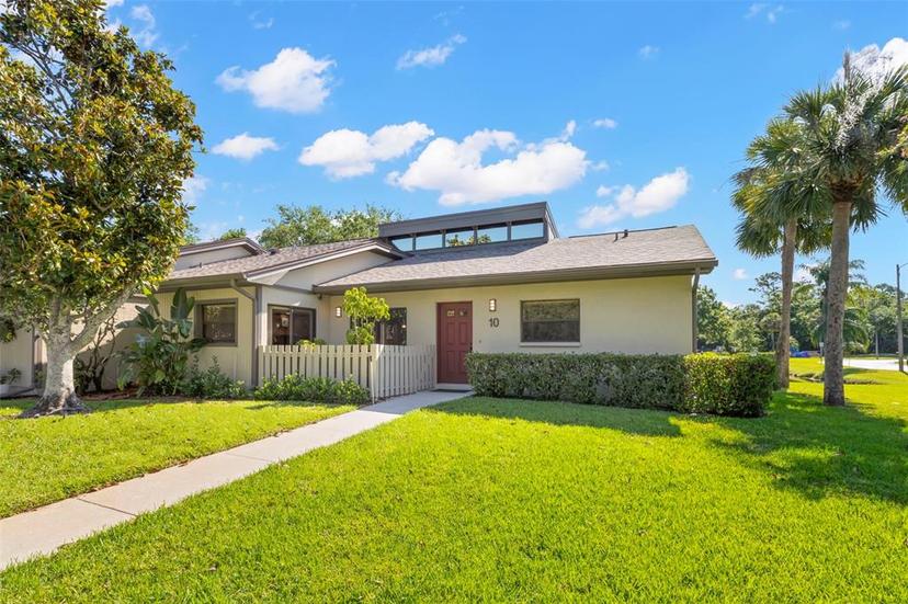 Picture of 10 James Court, Oldsmar FL 34677