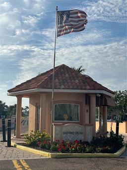 Picture of 5900 Leeland Street S, St Petersburg, FL 33715