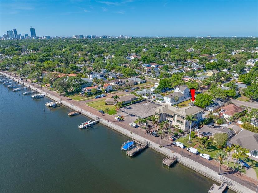 Picture of 2827 1St Street Ne, St Petersburg FL 33704
