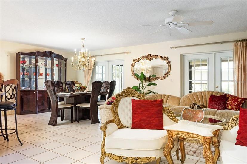 Picture of 2182 Corinne Court S Unit C, St Petersburg FL 33712