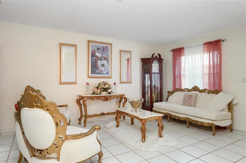 Picture of 2182 Corinne Court S Unit C, St Petersburg FL 33712