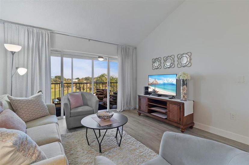 Picture of 406 Cerromar Circle N Unit 326, Venice FL 34293