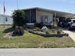 Picture of 8689 Breeze Hill Drive, Lake Wales, FL 33898