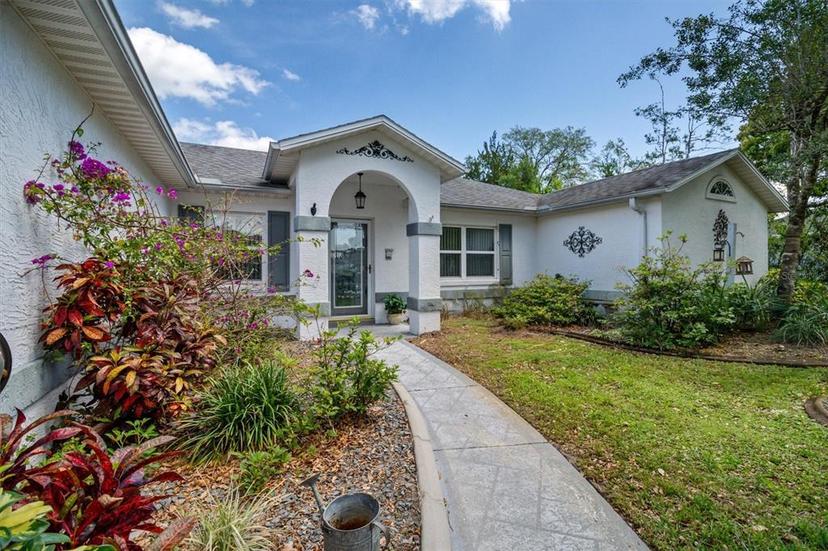 Picture of 11 White Haven Lane, Palm Coast FL 32164