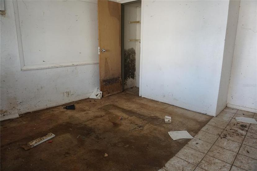 Picture of 2335 Murilla Way S, St Petersburg FL 33712