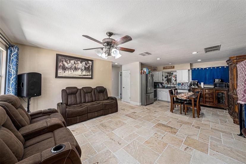 Picture of 8410 56Th Street N, Pinellas Park FL 33781