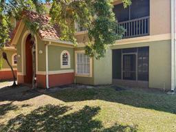 Picture of 433 Fountainhead Circle Unit 192, Kissimmee, FL 34741