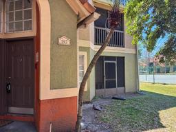 Picture of 433 Fountainhead Circle Unit 192, Kissimmee, FL 34741