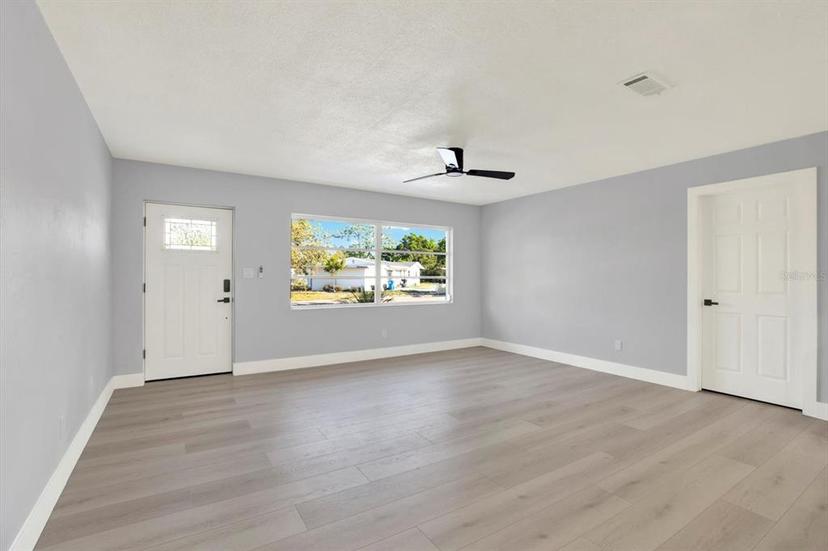 Picture of 4324 Tuna Drive Se, St Petersburg FL 33705