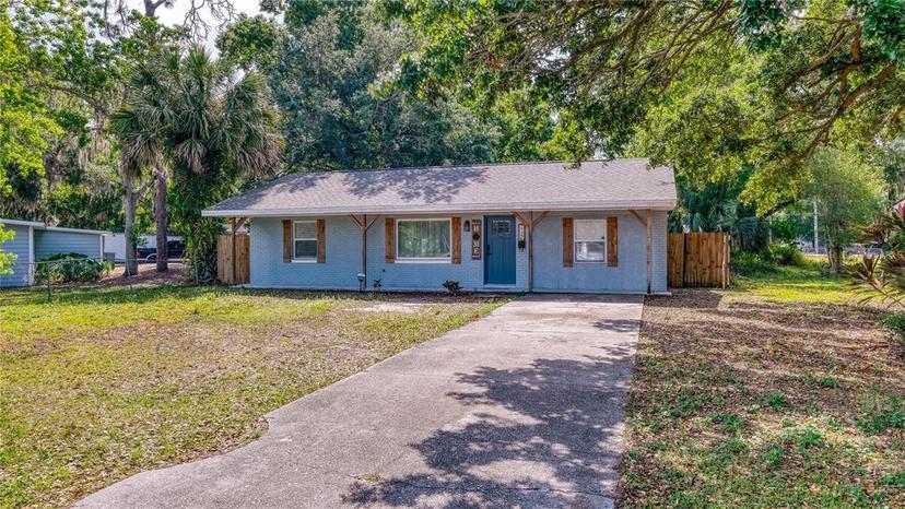Picture of 2122 Lake Boulevard, Winter Haven FL 33881