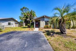 Picture of 152 Jose Gaspar Drive Unit 152, Englewood, FL 34223