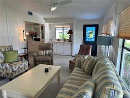 Picture of 9 N Bobwhite Road, Wildwood, FL 34785