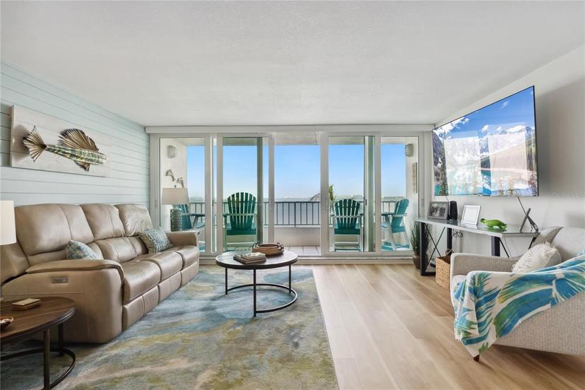 Picture of 5279 Isla Key Boulevard S Unit 212, St Petersburg FL 33715