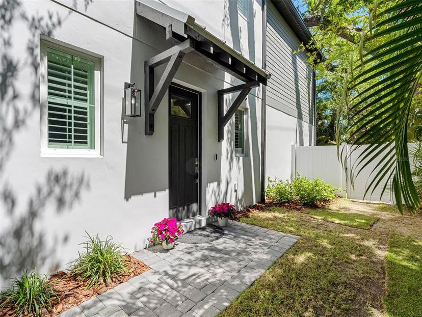 Picture of 410 S Church Avenue, Tampa FL 33609