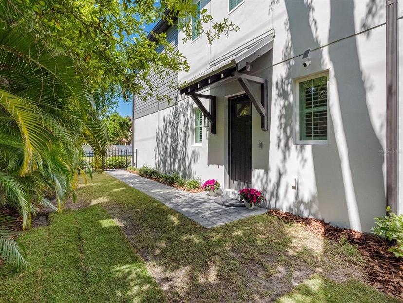 Picture of 410 S Church Avenue, Tampa FL 33609