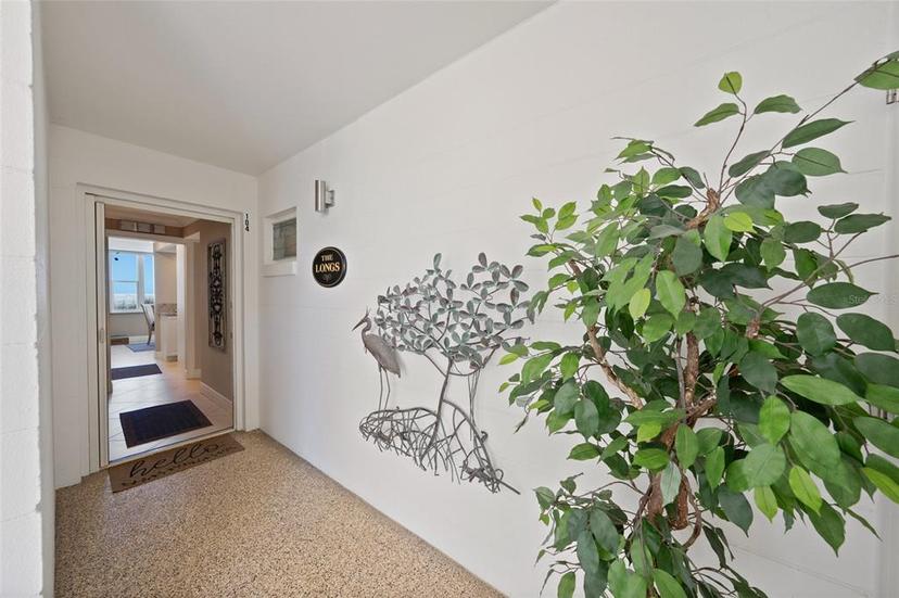 Picture of 1100 Tarpon Center Drive Unit 104, Venice FL 34285
