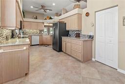 Picture of 686 Silk Oak Drive, Venice, FL 34293