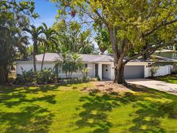 Picture of 1666 N Dakota Avenue Ne, St Petersburg, FL 33703