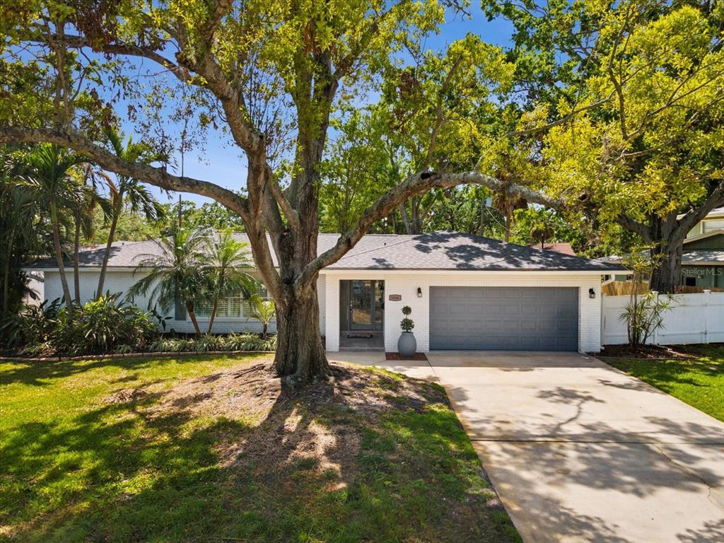 Picture of 1666 N Dakota Avenue Ne, St Petersburg, FL 33703