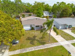 Picture of 1254 8Th Avenue Ne, Largo, FL 33770