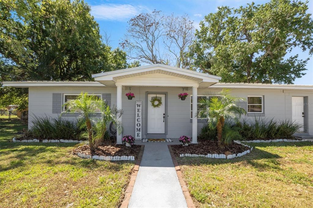 Picture of 2410 NW Avenue B, Winter Haven, FL 33880