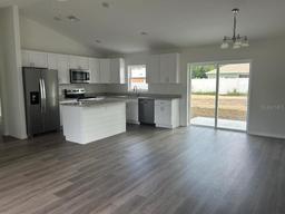 Picture of 13075 SE 35Th Court, Belleview, FL 34420