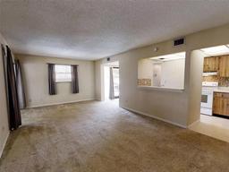 Picture of 190 Hickory Woods Court Unit 1B, Deltona, FL 32725