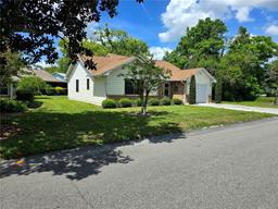 Picture of 1016 Monroe Avenue, St Cloud, FL 34769