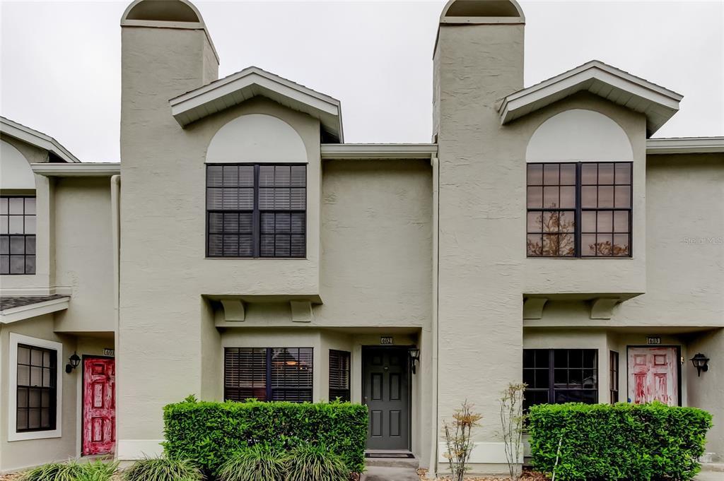 Picture of 5100 Burchette Road Unit 602, Tampa, FL 33647