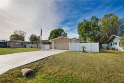Picture of 1211 Laurel Avenue, Venice, FL 34285