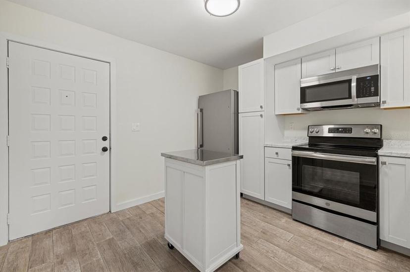 Picture of 1258 Barbara Drive Unit 105, Venice FL 34285