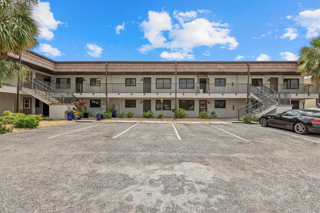 Picture of 1258 Barbara Drive Unit 105, Venice, FL 34285
