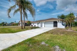 Picture of 7215 Brookhaven Terrace, Englewood, FL 34224