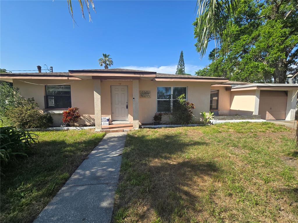 Picture of 204 Shore Drive W, Oldsmar, FL 34677