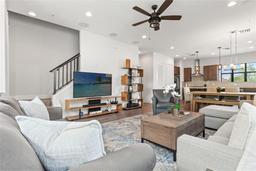 Picture of 907 Arlington Avenue N, St Petersburg, FL 33705