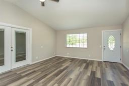 Picture of 910 NW 56Th Avenue, Ocala, FL 34482