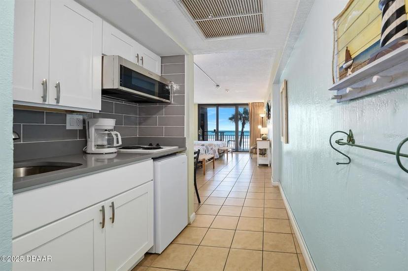 Picture of 2301 S Atlantic Avenue Unit 320, Daytona Beach FL 32118