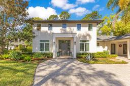 Picture of 6082 Twin Lakes Drive, Oviedo, FL 32765