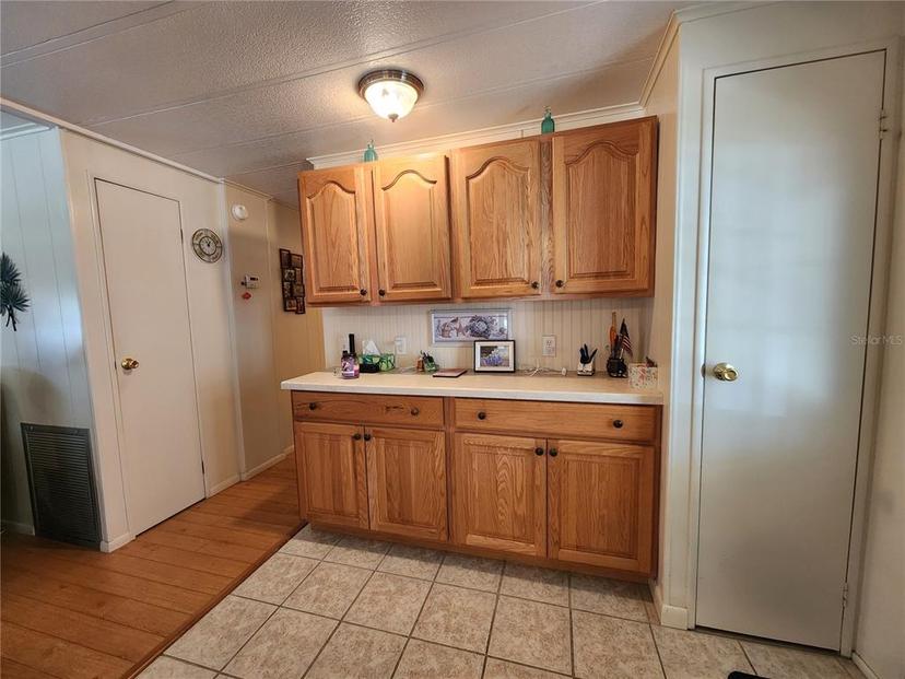 Picture of 130 Patricia Avenue Unit 104, Dunedin FL 34698