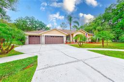 Picture of 12302 Knight Place, Thonotosassa, FL 33592