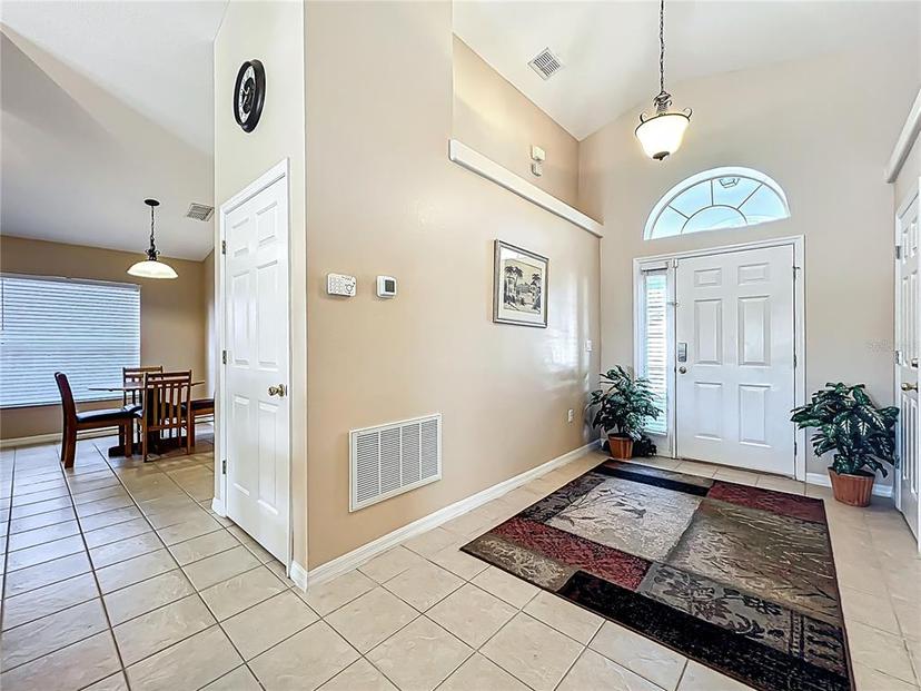 Picture of 420 Robin Road, Davenport FL 33896