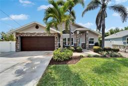 Picture of 6592 Mango Avenue S, St Petersburg, FL 33707